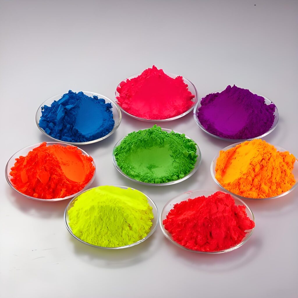 Paint powder, raw materials for coating colors